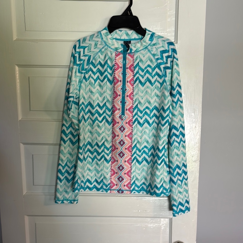 Chevron Pattern Long Sleeve Rash Guard Swim Shirt